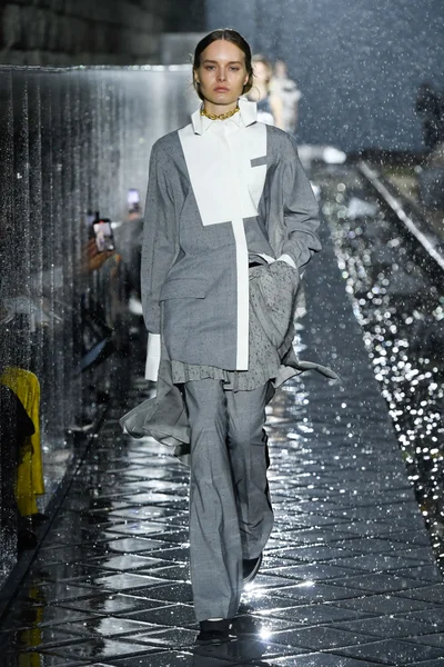 Look 20